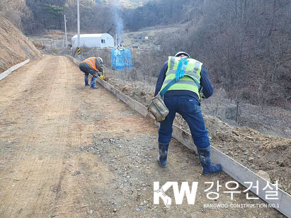 김천시 농소면 연명리 뒷들 농로 포장 공사_5