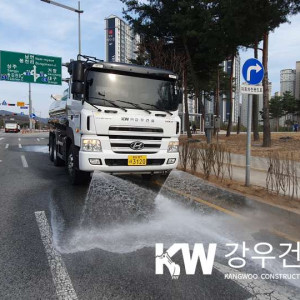 강우건설_25톤대형살수차_1